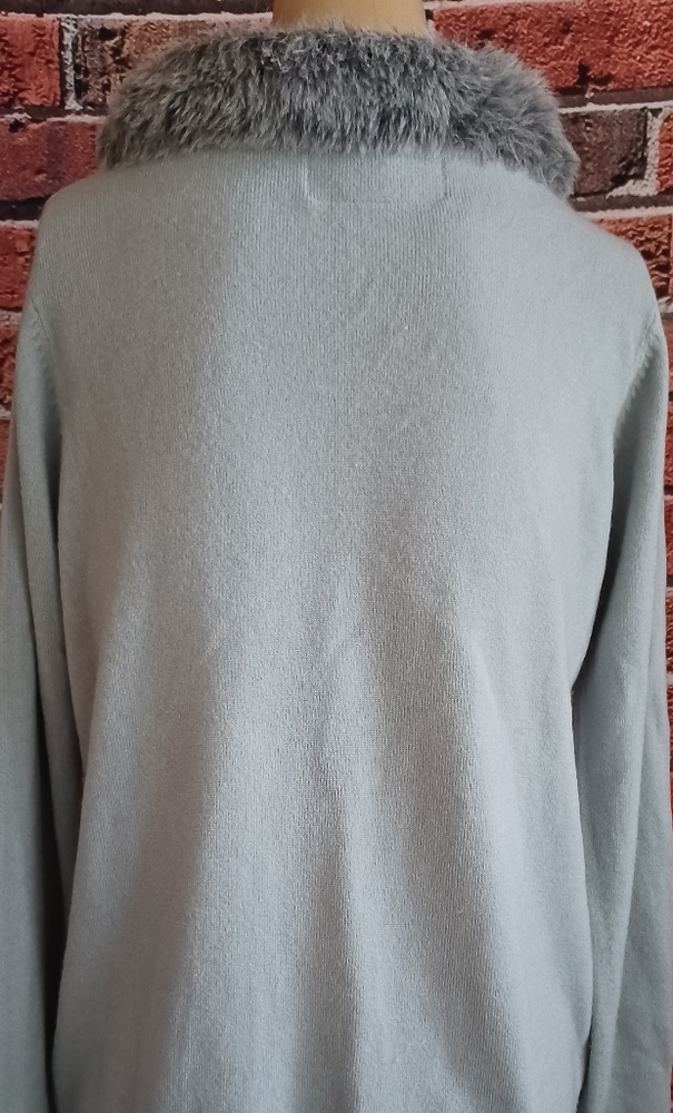 Patchington Sweater - image 6